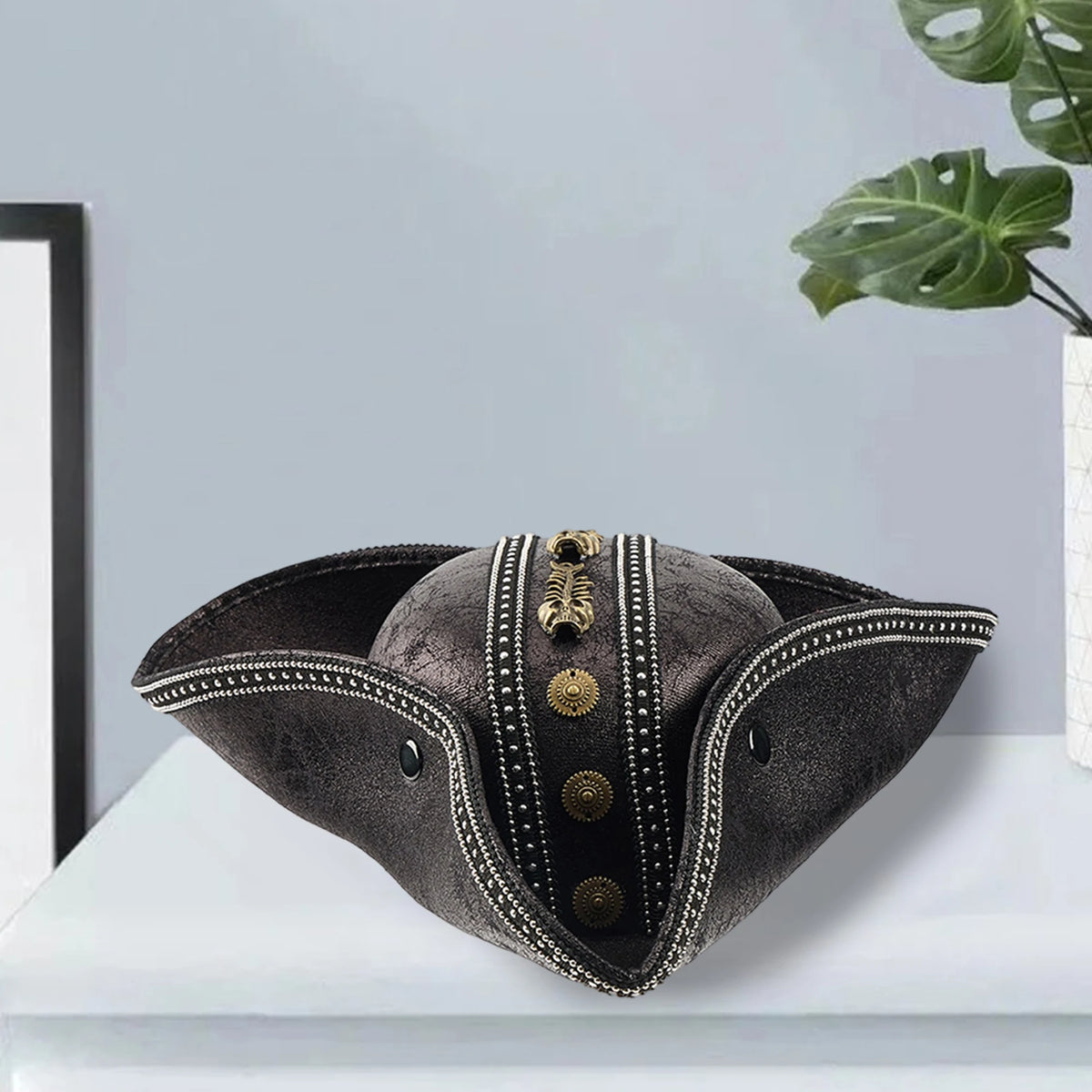 Pirate Hat for Women Men Creative PU Leather Tricorn Costume Hat for Halloween Cosplay Party Supply Costume Props