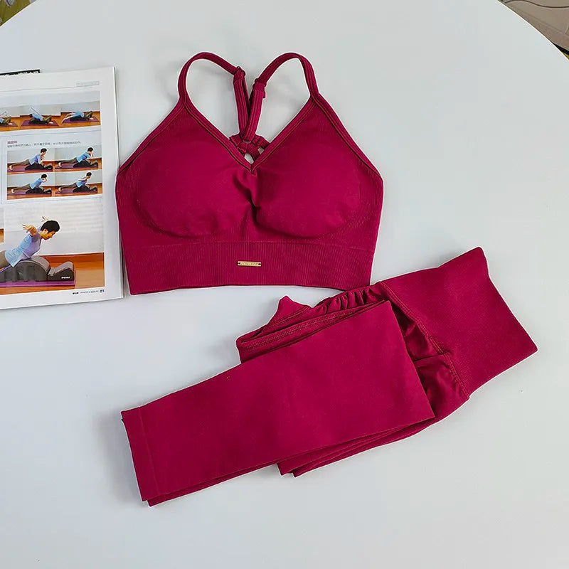 Women's Seamless Yoga Set with High-Waist Leggings