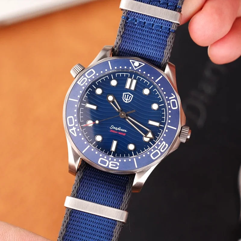 Watchdives WD007Q Luxury Titanium Watch 007 NTTD VH31 Sweep Quartz Wristwatches AR Sapphire 200M Waterproof 42Mm Vintage Watches