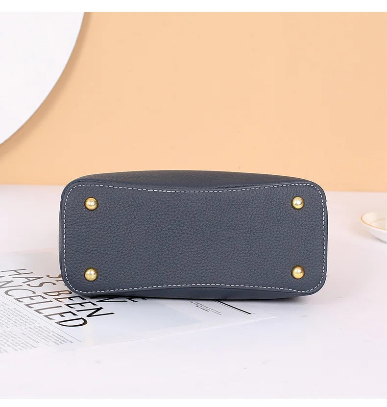 Women's Genuine Leather Handbag Luxury Bucket Style Casual Lady Fashion Shoulder Crossbody Messenger Bag for Girls 2025 Hot Sale