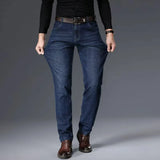 Men’s Classic Straight-Leg Stretch Jeans