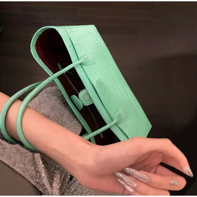 Crocodile Grain Embossed Top Handle Handbag,Luxury Tote Bag,Commute Work Chic Everyday Women Underarm Shoulder Bag,Black,Green