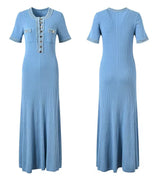 Chic Contrast Knit Maxi Dress