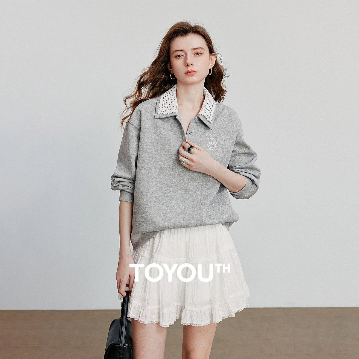 Women’s Green Colorblock Collared Sweatshirt