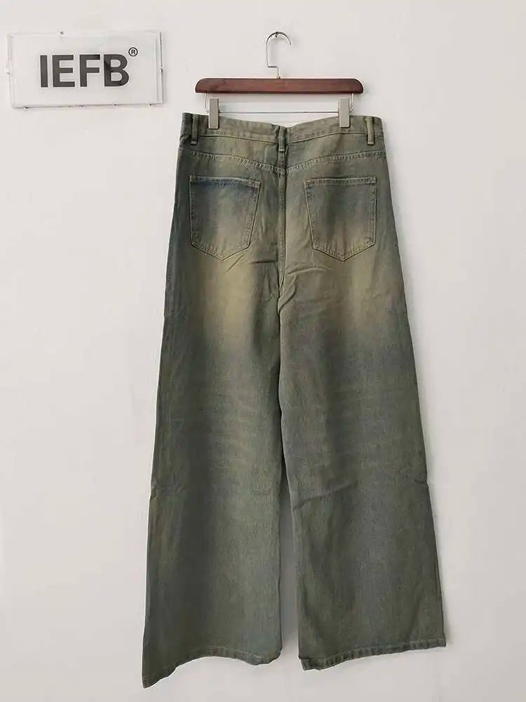 Men’s Vintage Relaxed Straight-Leg Jeans