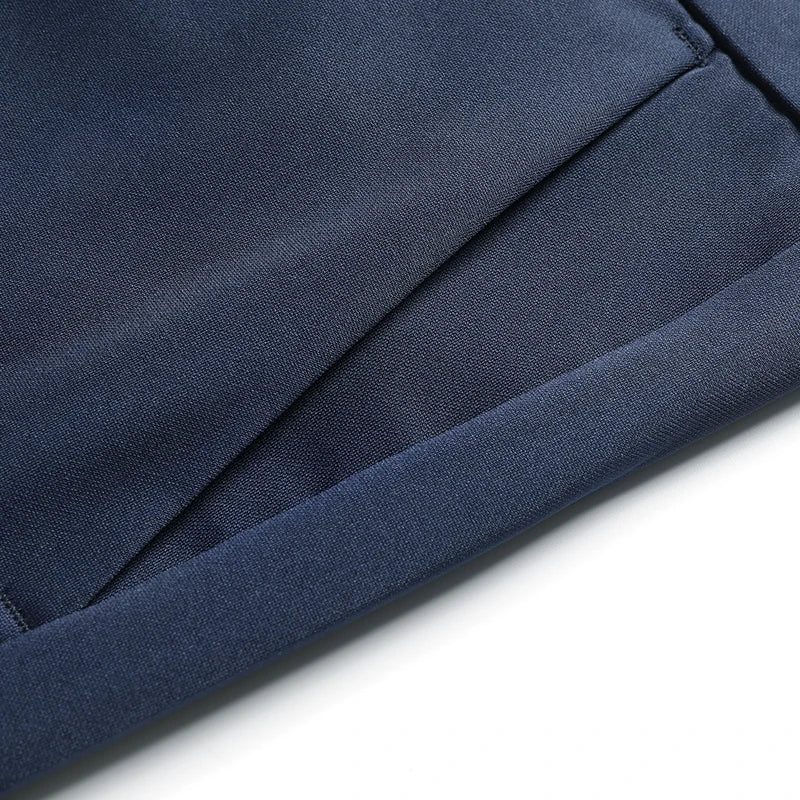 Men's Lightweight Stretch Straight-Leg Pants