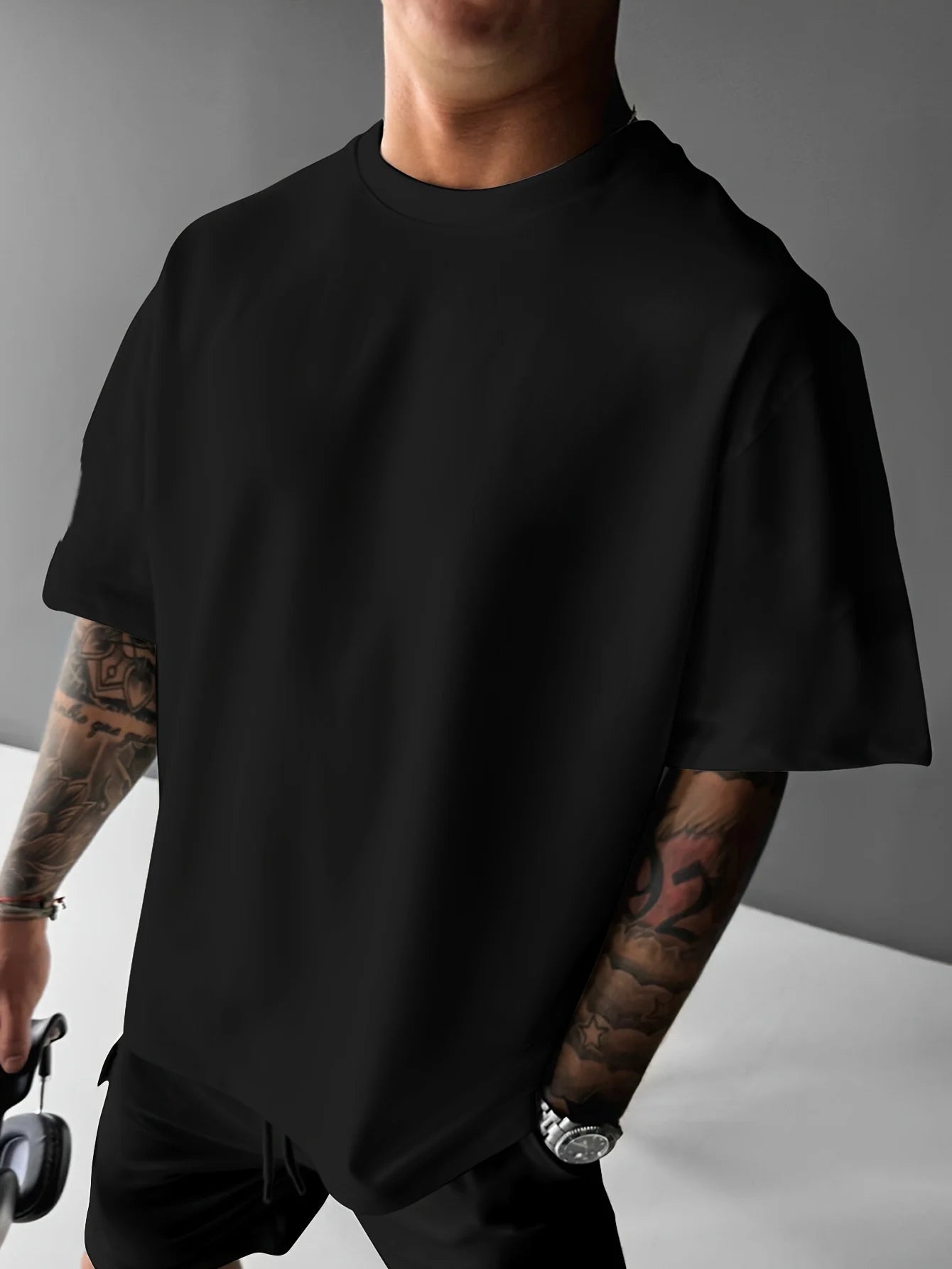 Men's "Never Give Up" 100% Pure Cotton Graphic Tee - Loose Fit