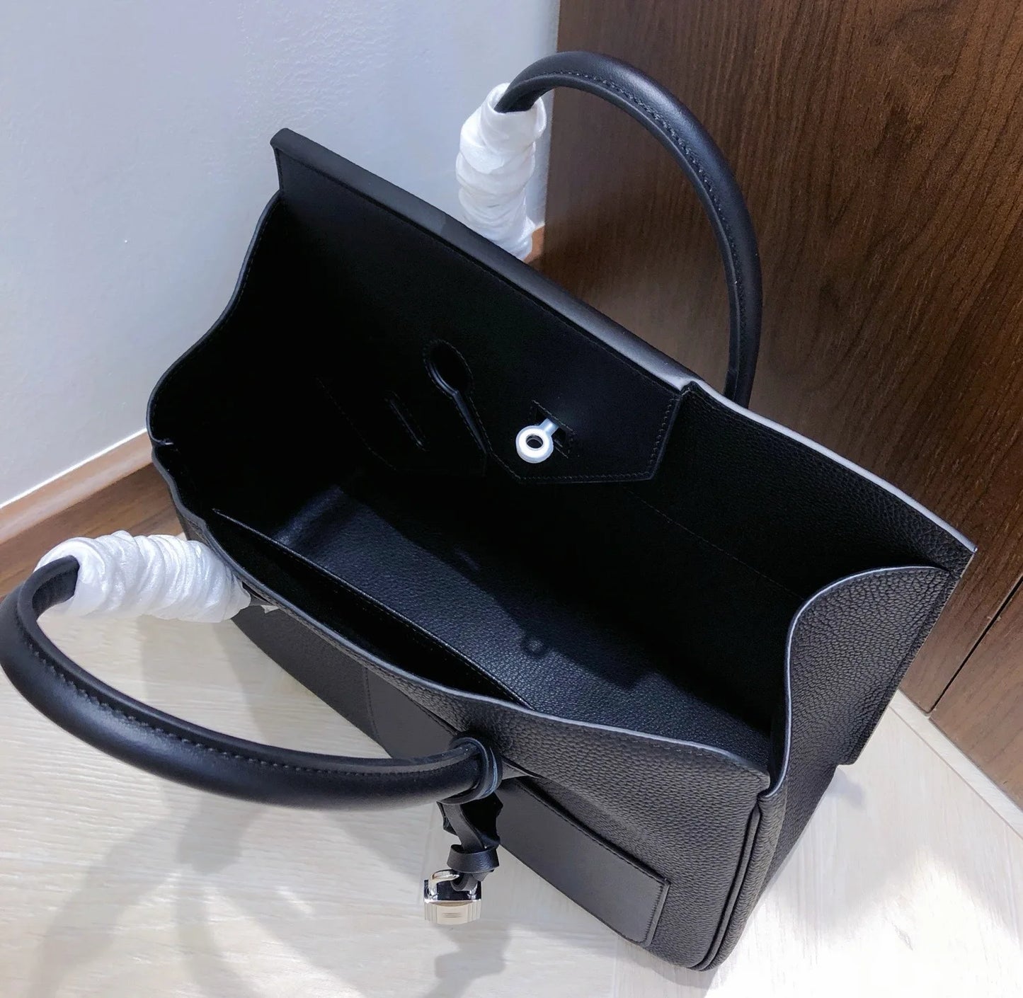 High Texture Handbag New Fashion Temperament Lychee Pattern Irregular Splicing Single Shoulder Messenger Women's Bag Commuting