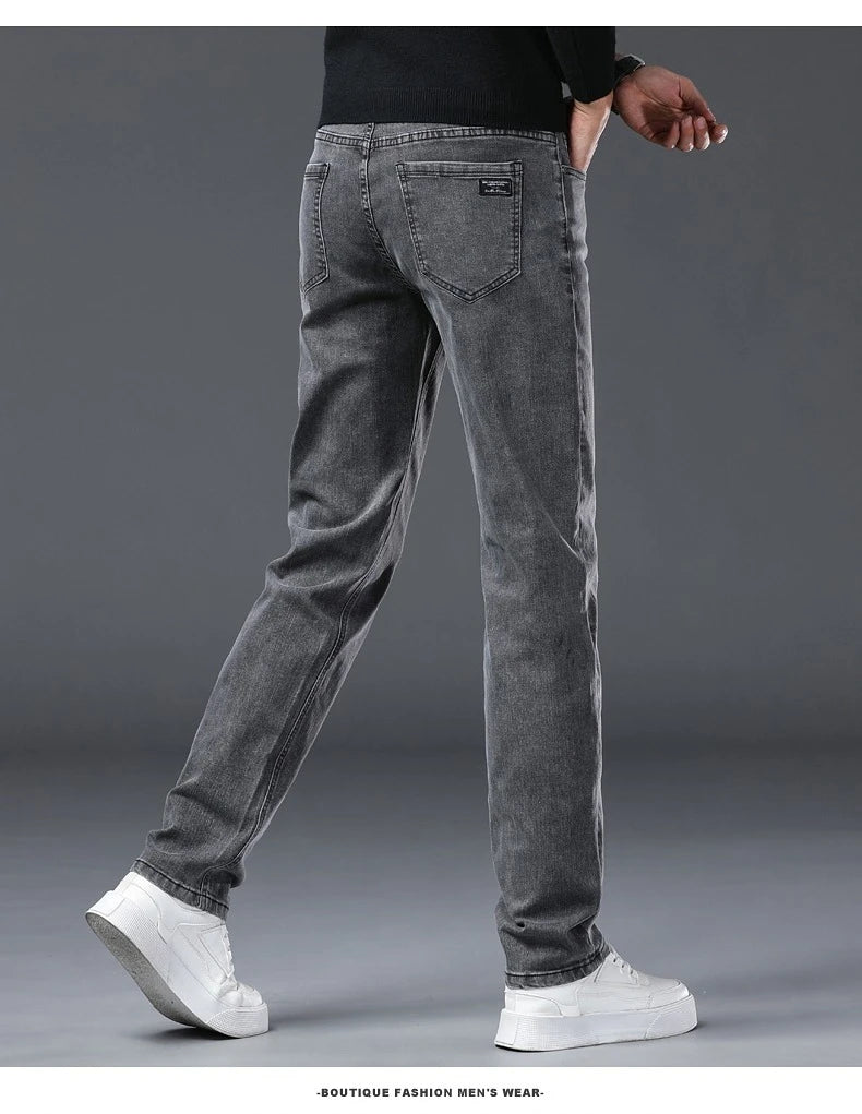 Men's Stretch Straight-Leg Jeans