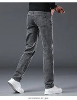Men's Stretch Straight-Leg Jeans