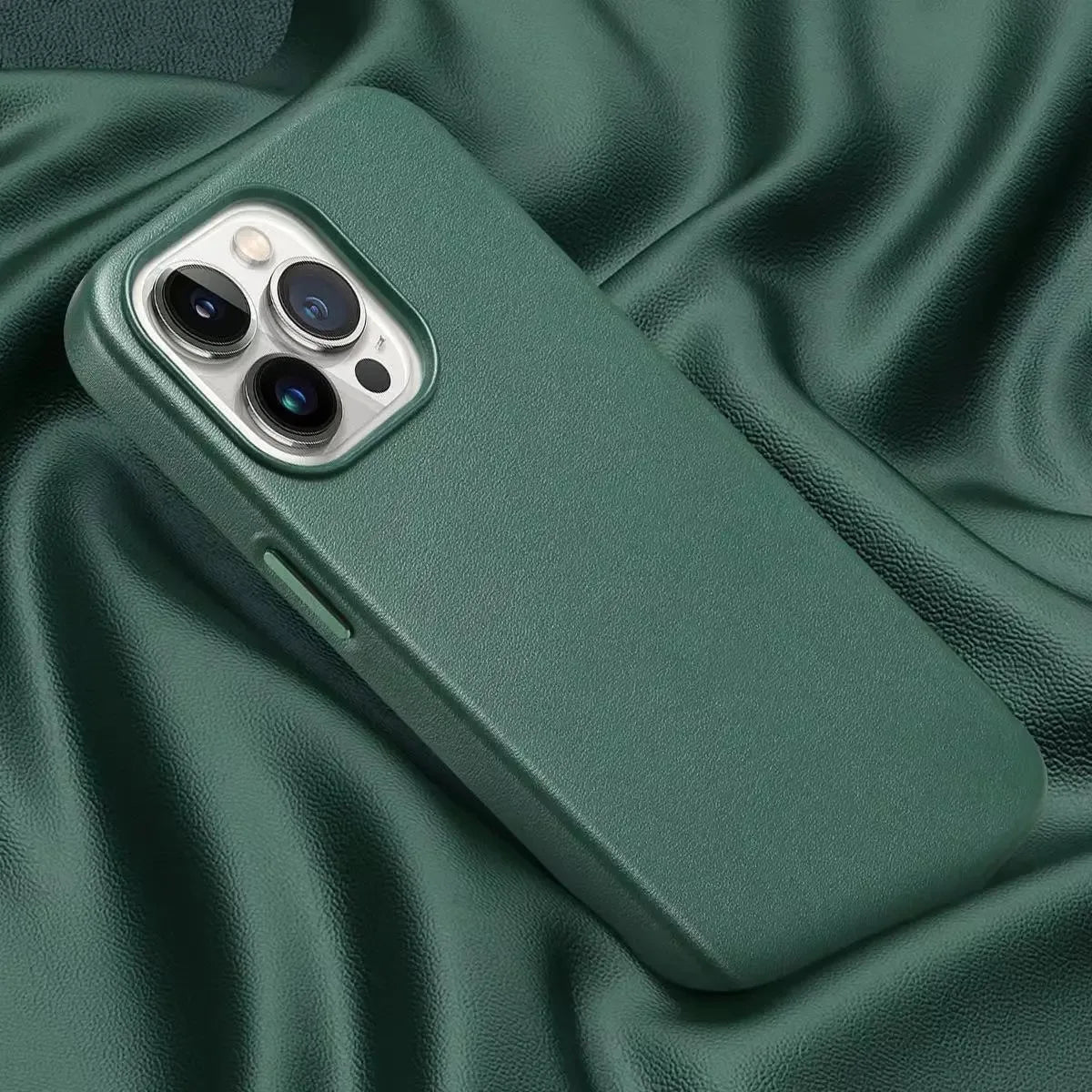 MagSafe-Compatible Magnetic iPhone Case