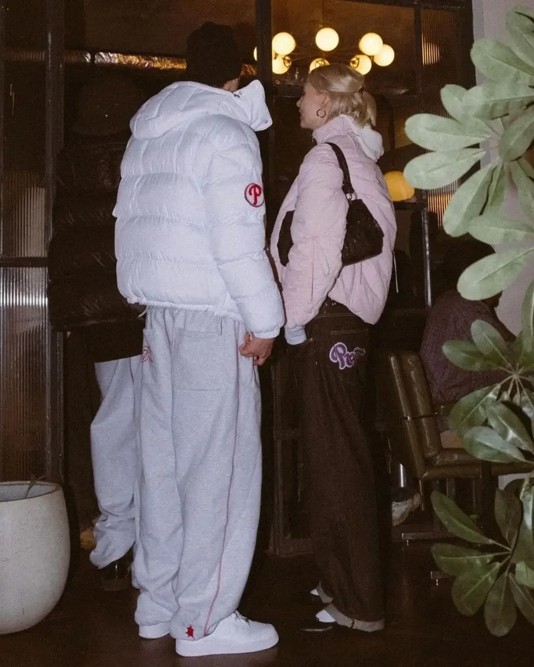 Men's Wide-Leg Cargo Pants | Relaxed Streetwear