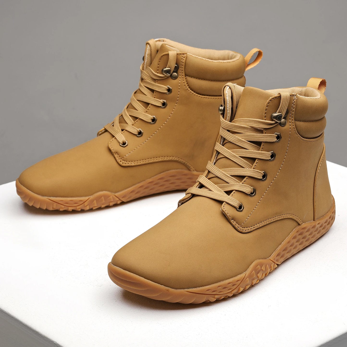 Men’s Wide-Toe Minimalist Cross-Trainers