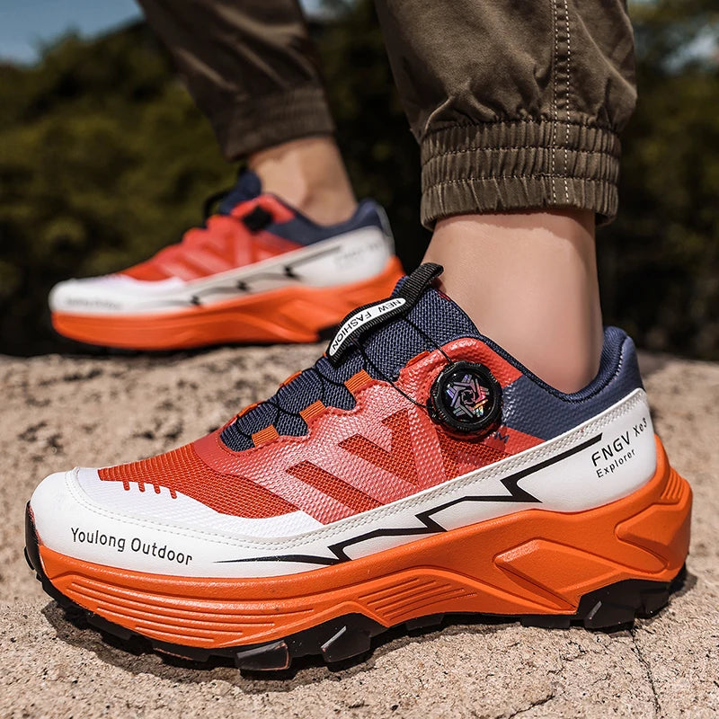 Outdoor Hiking Shoes for Men, Lightweight Travel Hiking Shoes, Breathable Mesh Sneakers, Casual Walking Shoes, Rotating Buckle Design, Non-Slip and Wear-Resistant Trail Shoes, Suitable for Mountaineering and Camping, 2026 New