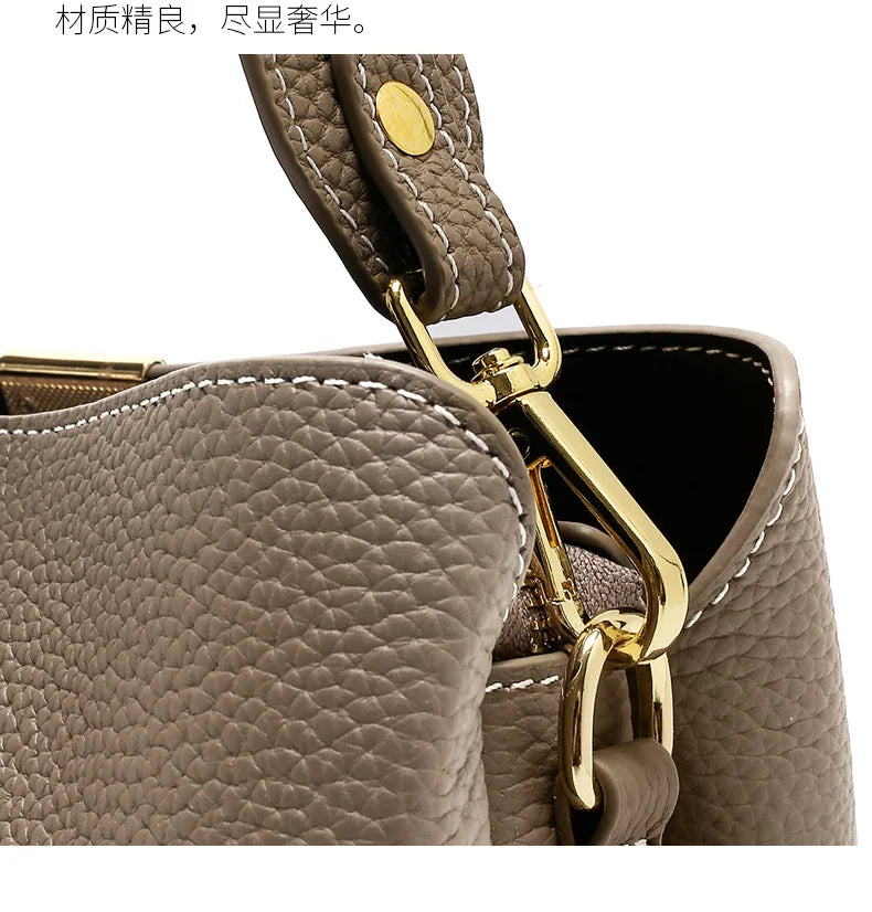100% Genuine Leather Women's Crossbody Bag 2025 Summer Female Shoulder Bag Luxury Design Handbag phone makeup Bag Commuter