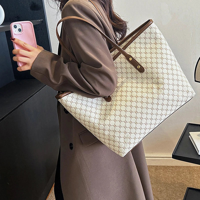 Large Capacity PU Leather Tote