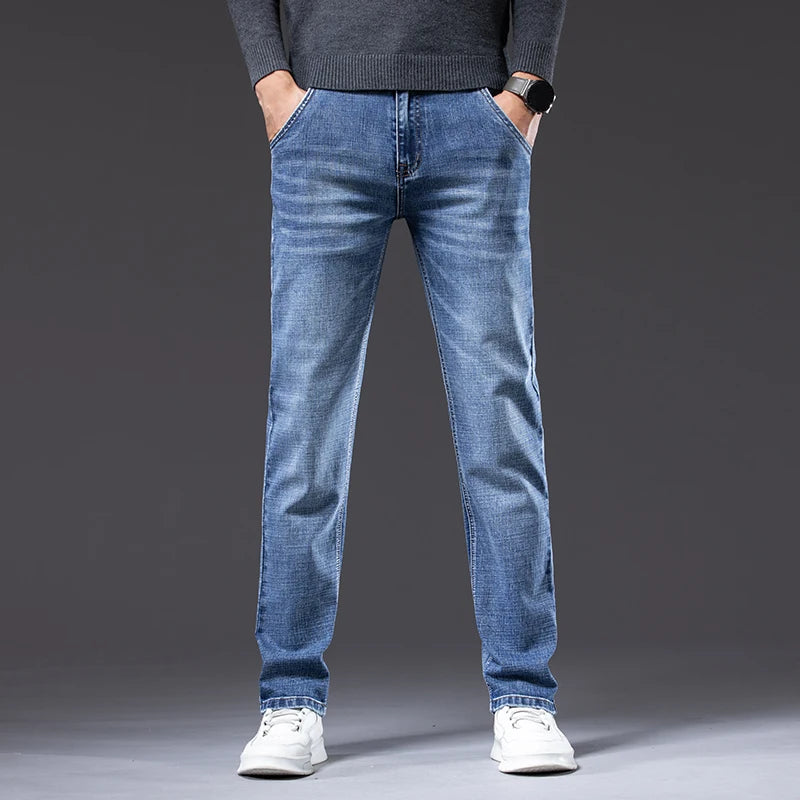 Men’s Classic Straight-Leg Stretch Jeans