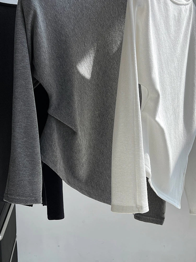 Women's Pleated Relaxed-Fit Sweatshirt