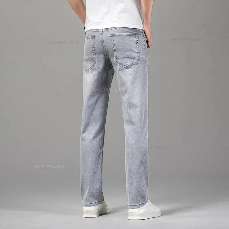 Men's Straight-Leg Stretch Jeans