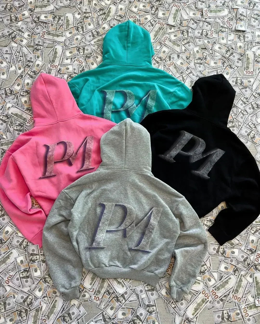 Y2K Graphic Zip-Up Hoodie for Everyday Street Style