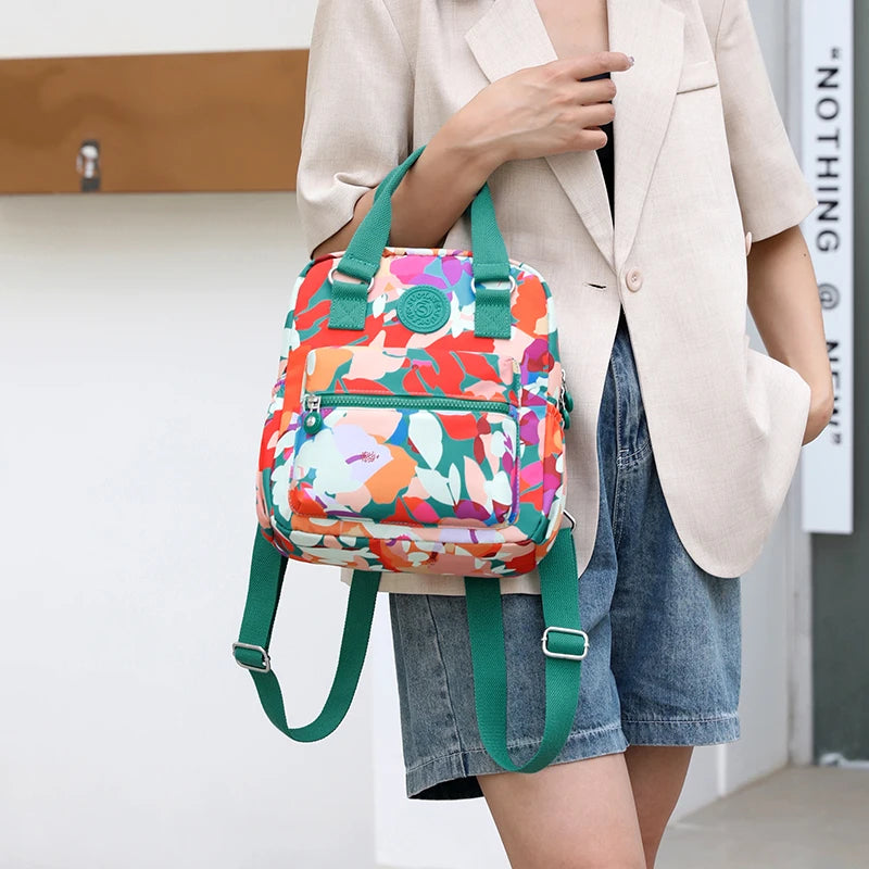 Fashion Women Small Travel Backpack Pretty Style Girls Shopping Backpack High Quality Durable Soft Fabric Daypack Backpack SAC