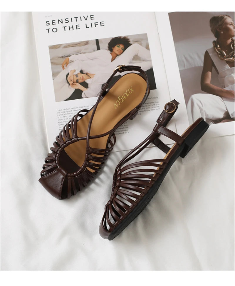 Women's Narrow Band Roman Flat Sandals — Buckle Strap Gladiator Beach Shoes