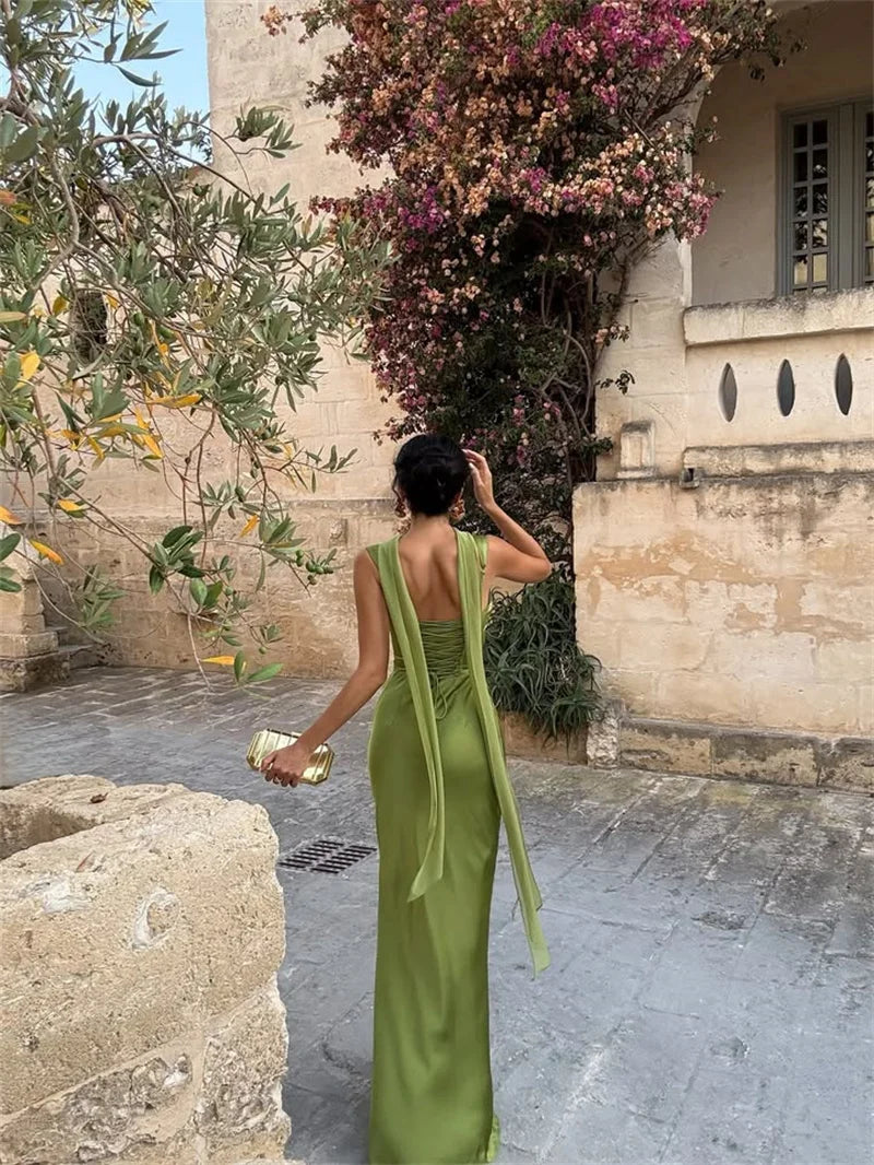Elegant Backless Satin Maxi Dress – Sleeveless Halter Bodycon Party Gown