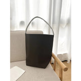 25 year new cowhide lychee pattern single shoulder commuting versatile large capacity bucket bag