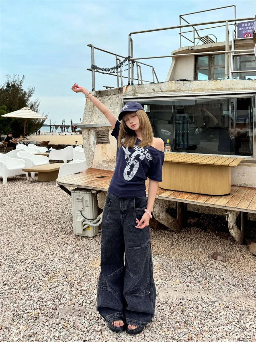 Retro Chic Y2K Oversized Graphic Tee | 2025 Streetwear Collection