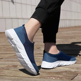 New Running Shoes for Men Breathable Sports Shoes Light Weight Fashion Summer Mesh Breathable Sneakers for Men Plus Size 38-47