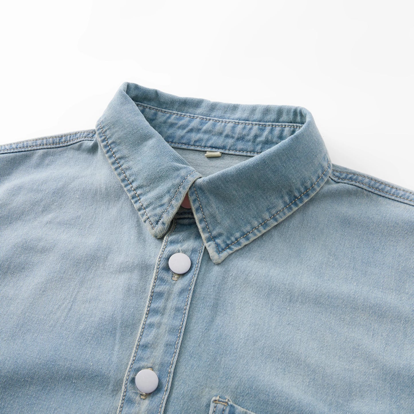 Men's Casual Denim Shirt Jacket Classic Button Up Workwear Style Jean Coat for Spring Fall