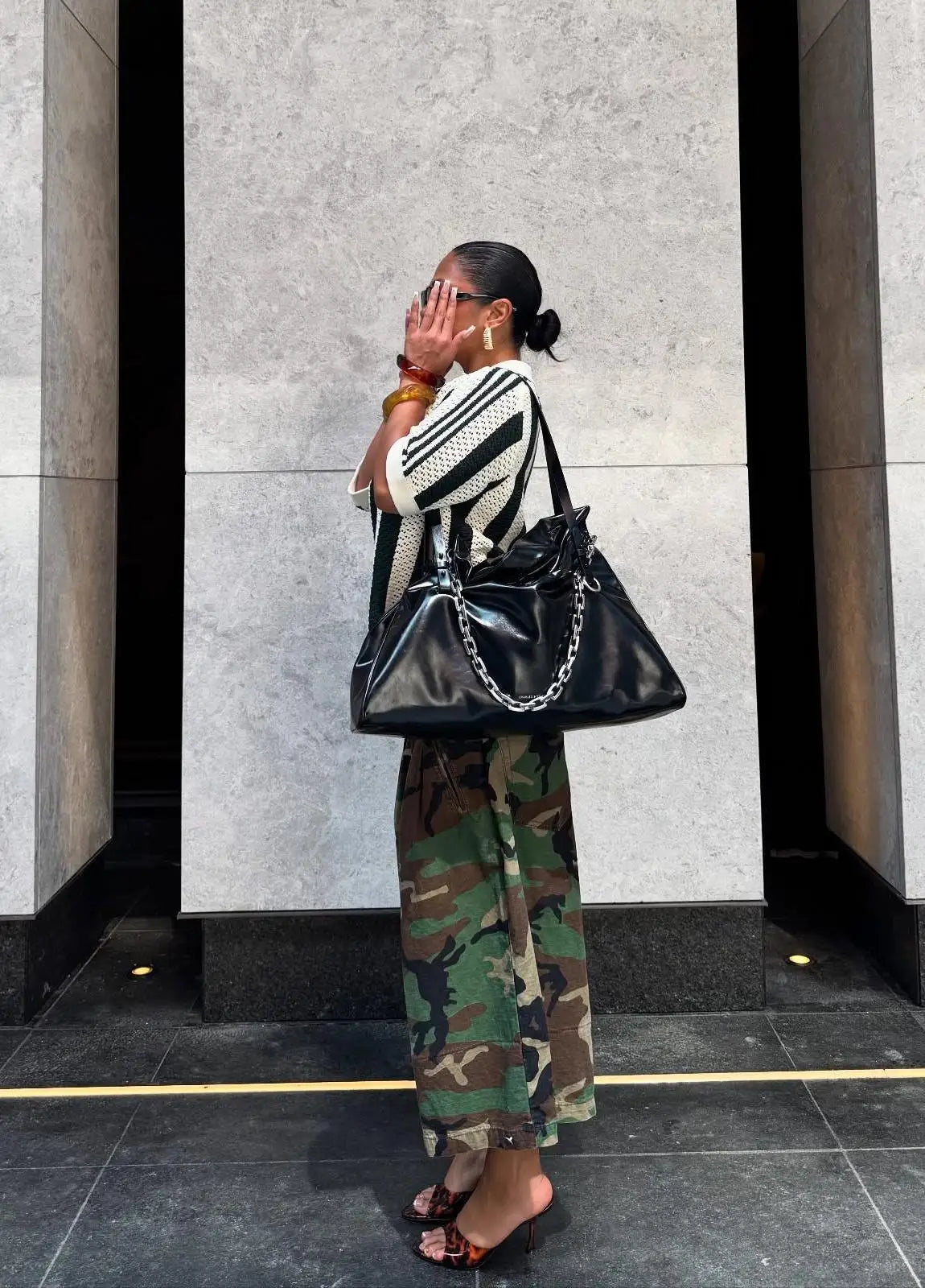 Women's Camo Wide-Leg Streetwear Trousers - High-Waist Vintage Cargo Capris