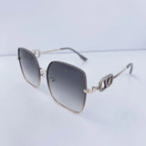 2025 New Fashion Metal Square Polarized Sun Glasses Women Luxury Diamond UV400 Sunglasses Ladies Oversized Eyewears Gafas De Sol