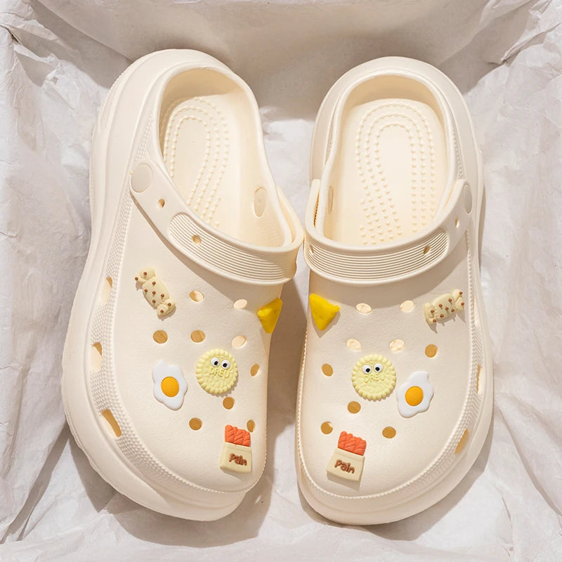 Summer Cartoon EVA Clogs for Women Thick Sole Non Slip Garden Beach Sandals Woman Fashion DIY Chunky Platform Sandalias De Mujer