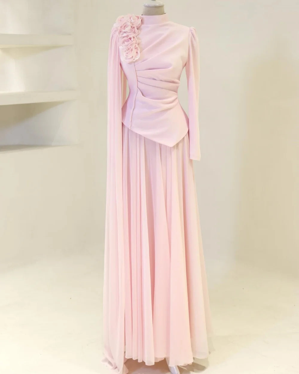 Customized Formal Women Chiffon Handmade Flower Ruched A-Line Evening Dresses Classic Arabic High Collar Long Sleeves Party Gown