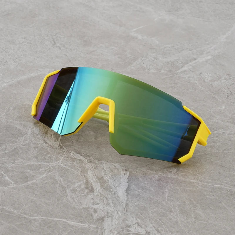 Kids' UV400 Sport Sunglasses – Stylish Outdoor Eye Protection