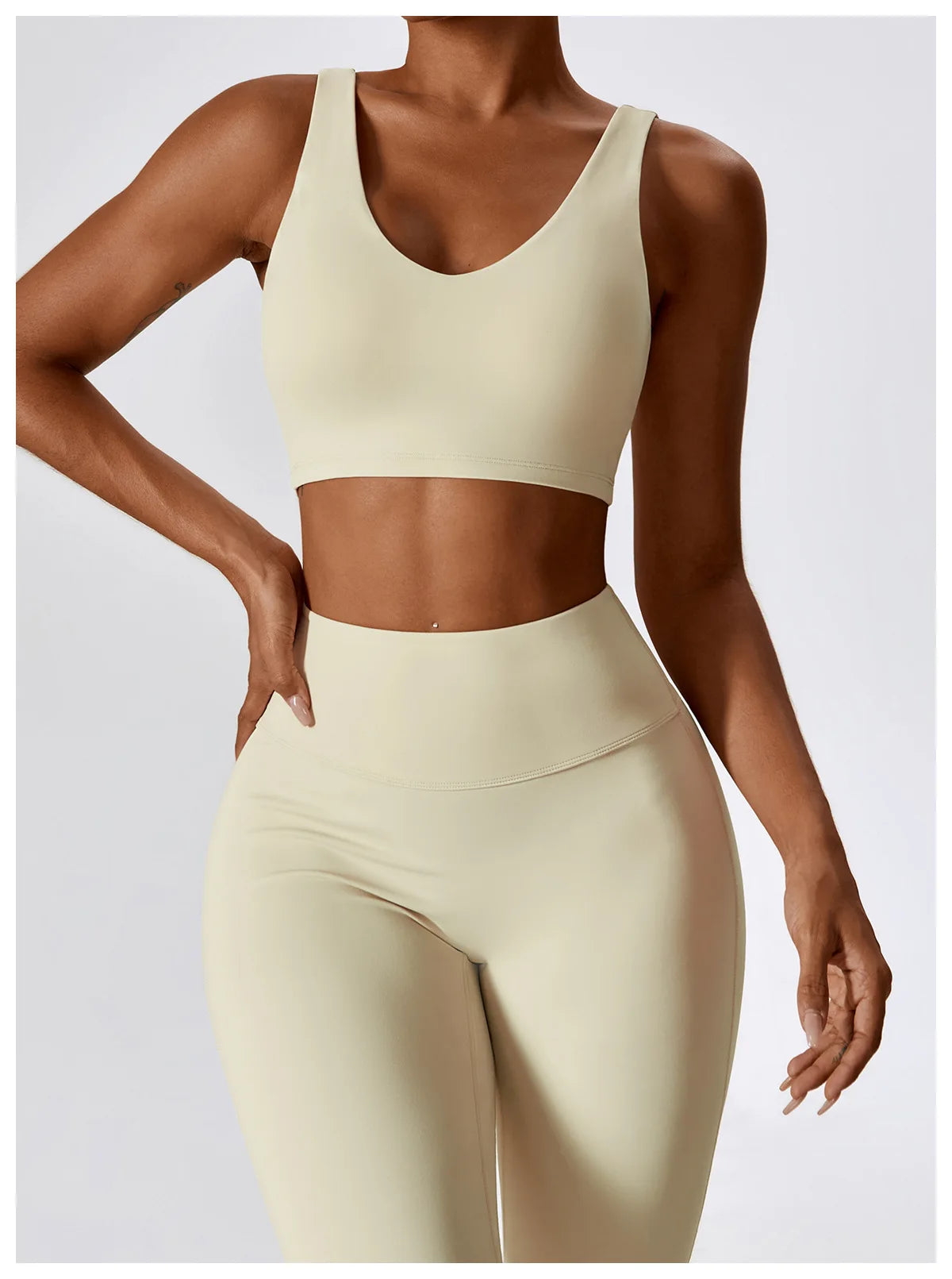 Seamless 2-Piece Yoga & Fitness Set
