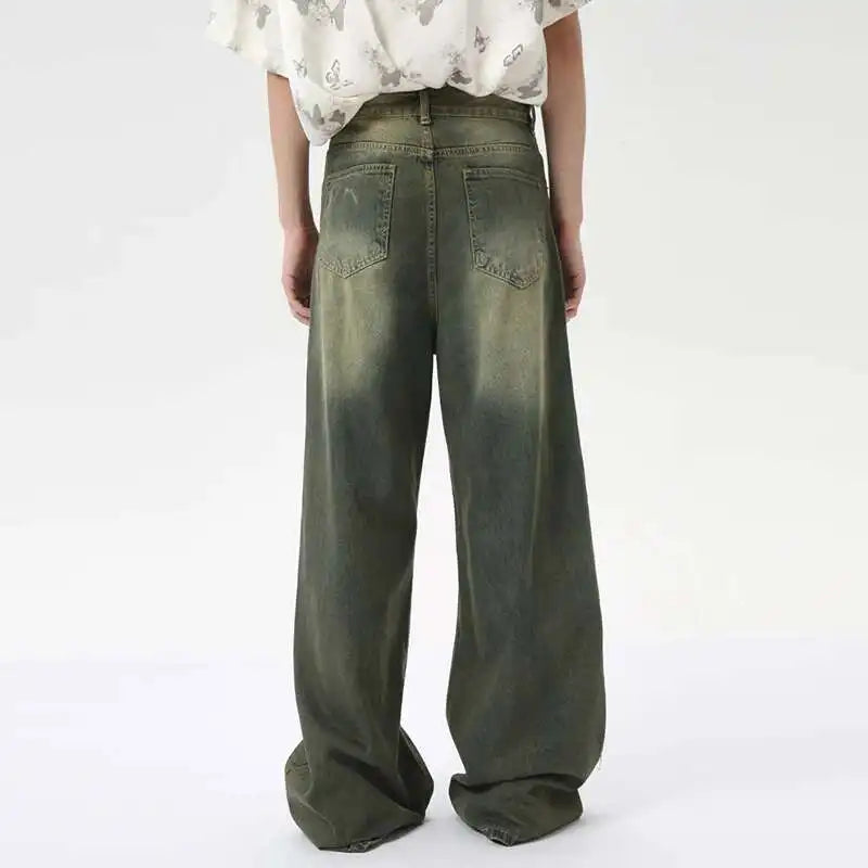 Men's Loose Straight-Leg Denim Jeans & Shorts