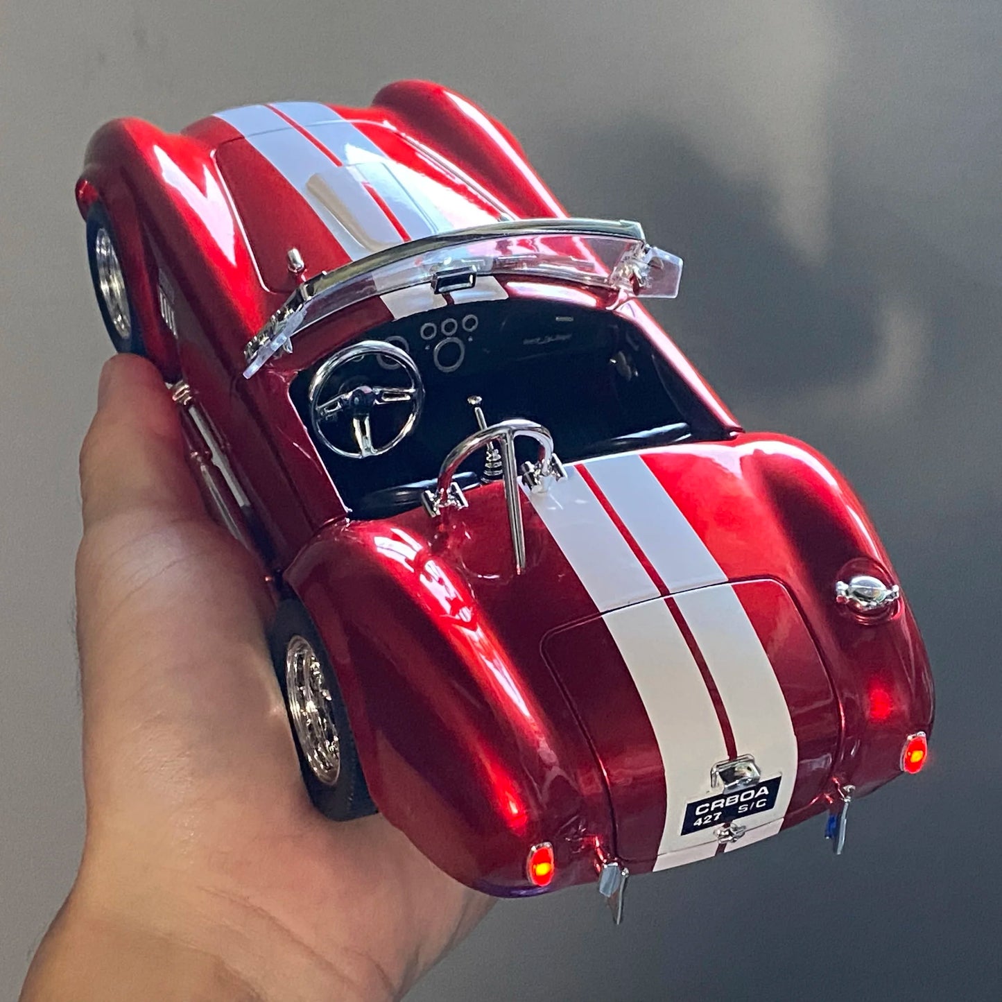 1:24 Ford Shelby Cobra 427 Roadster 1965 Diecast Model Car