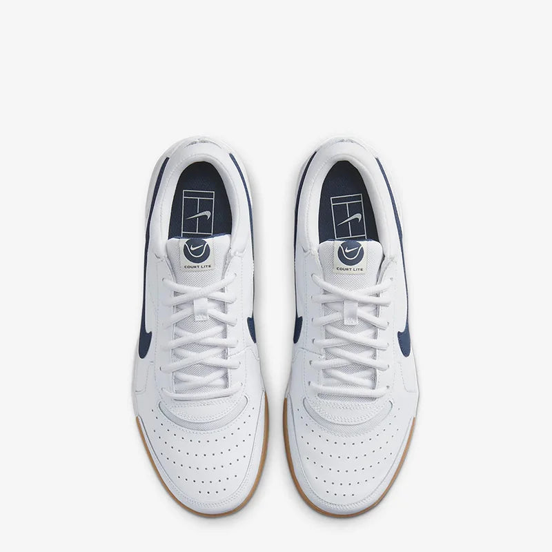 Nike Jordan Max Aura 5 – Cushioned Court Sneaker