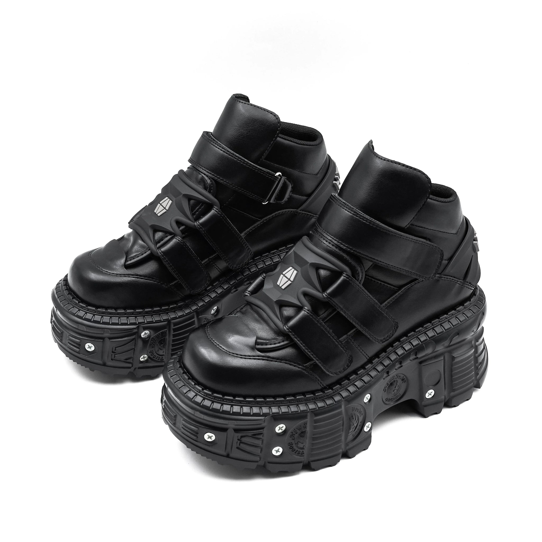 2026 New Punk Style Women Shoes Lace-up Heel Height 6CM Platform Shoes Woman Metal Decor Woman Sneakers Gothic Ankle Rock Boots