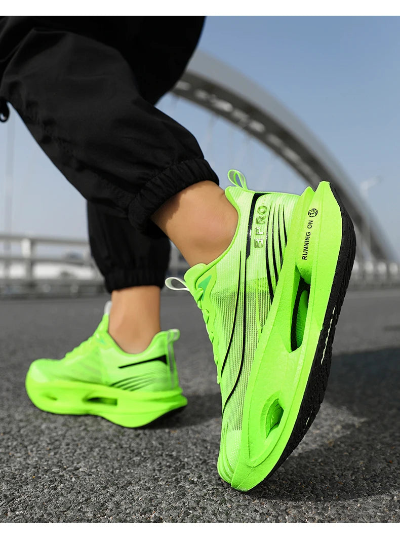 Lohengrin Unisex Air Mesh Running Sneakers — Breathable, Height-Boosting, Anti-Odor