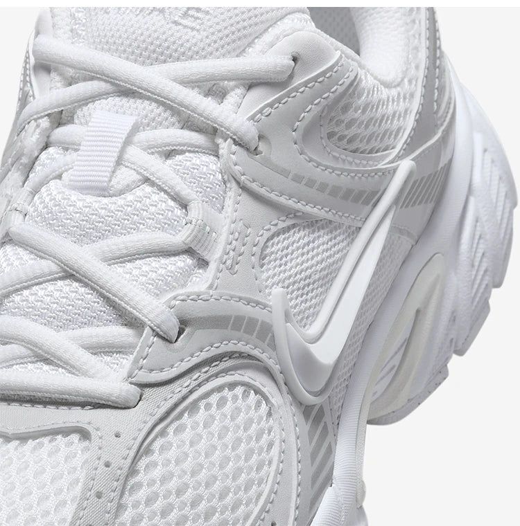Nike V5 RNR Women's Breathable Walking Shoes