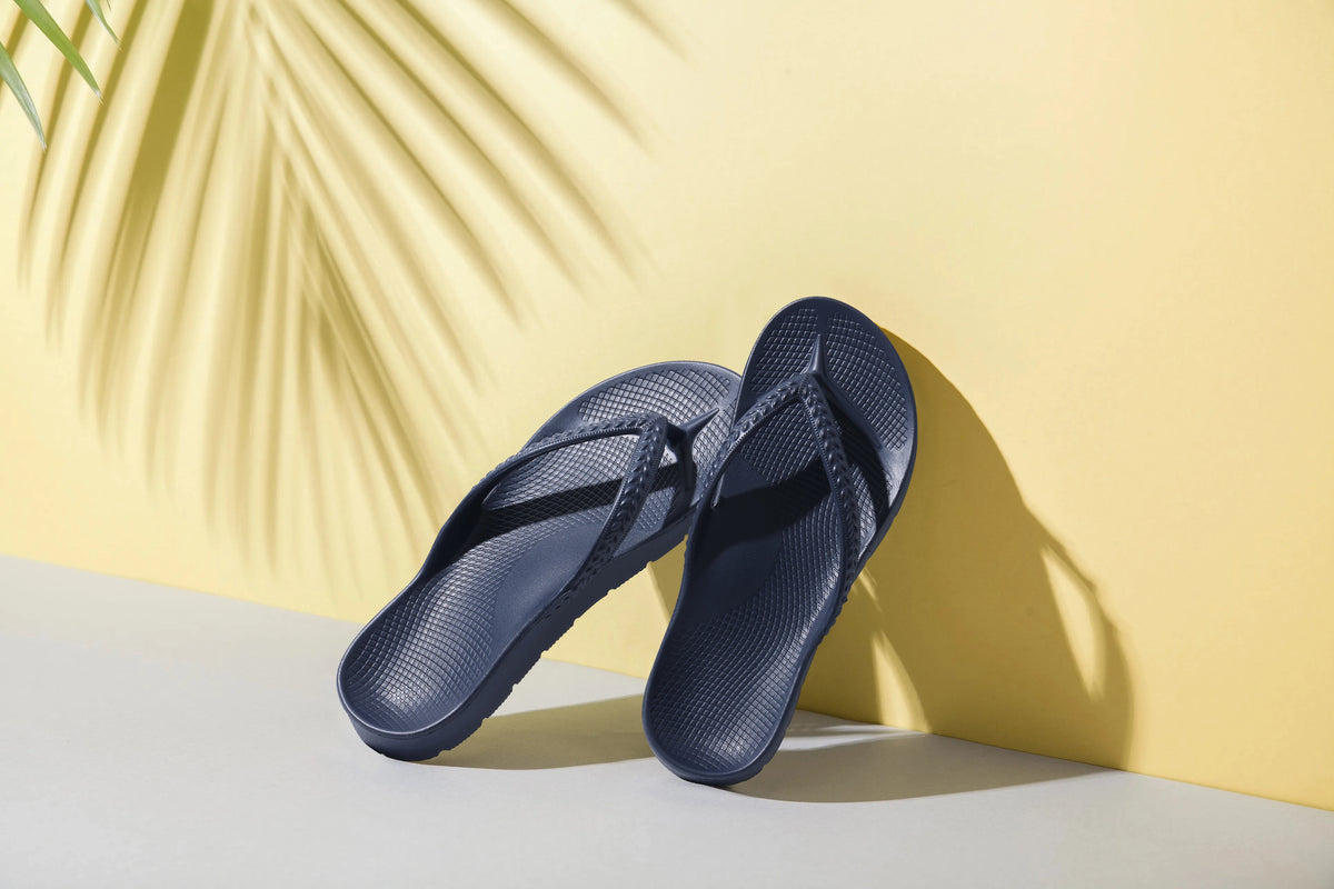 Crestar Women's Orthopedic Flip Flops Summer New EVA Sandals For Plantar Fasciitis Relief Comfort Unisex Non-slip Beach Slippers