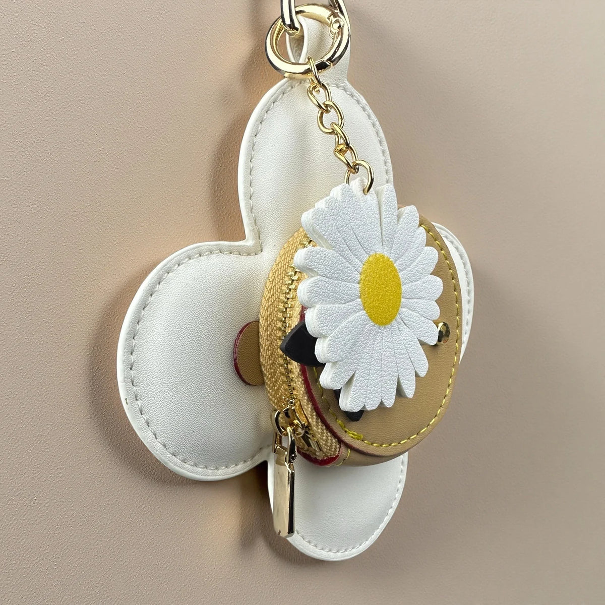 Real Leather Coin Purse with Daisy Charm-Cute Keychain Bag Clip for Handbag-Detachable Daisy Flower Accessory-Gift For Women