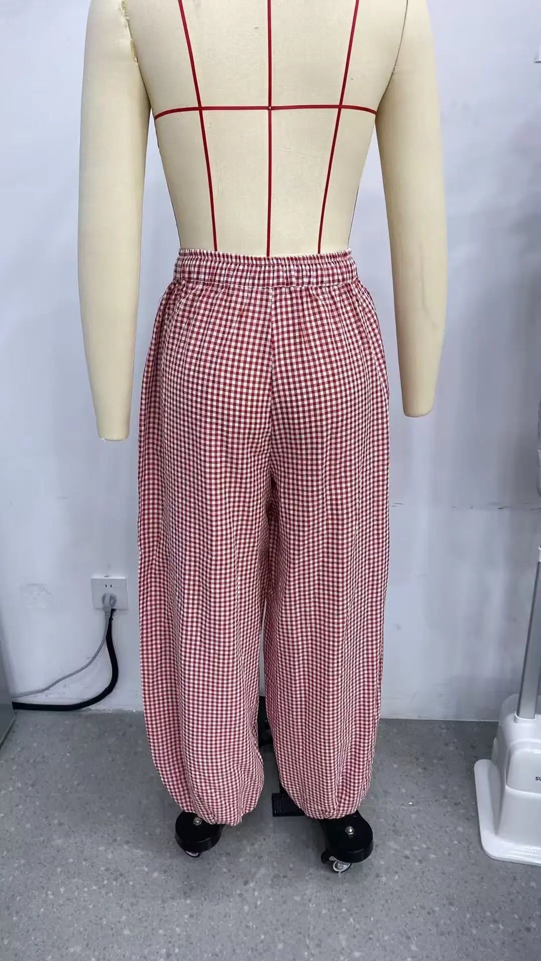 Women's Plaid Drawstring Lantern Pants