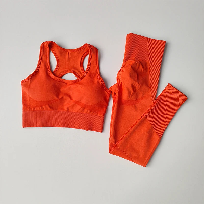 2PCS Women's Seamless Yoga Set - Shockproof Sports Bra & Leggings
