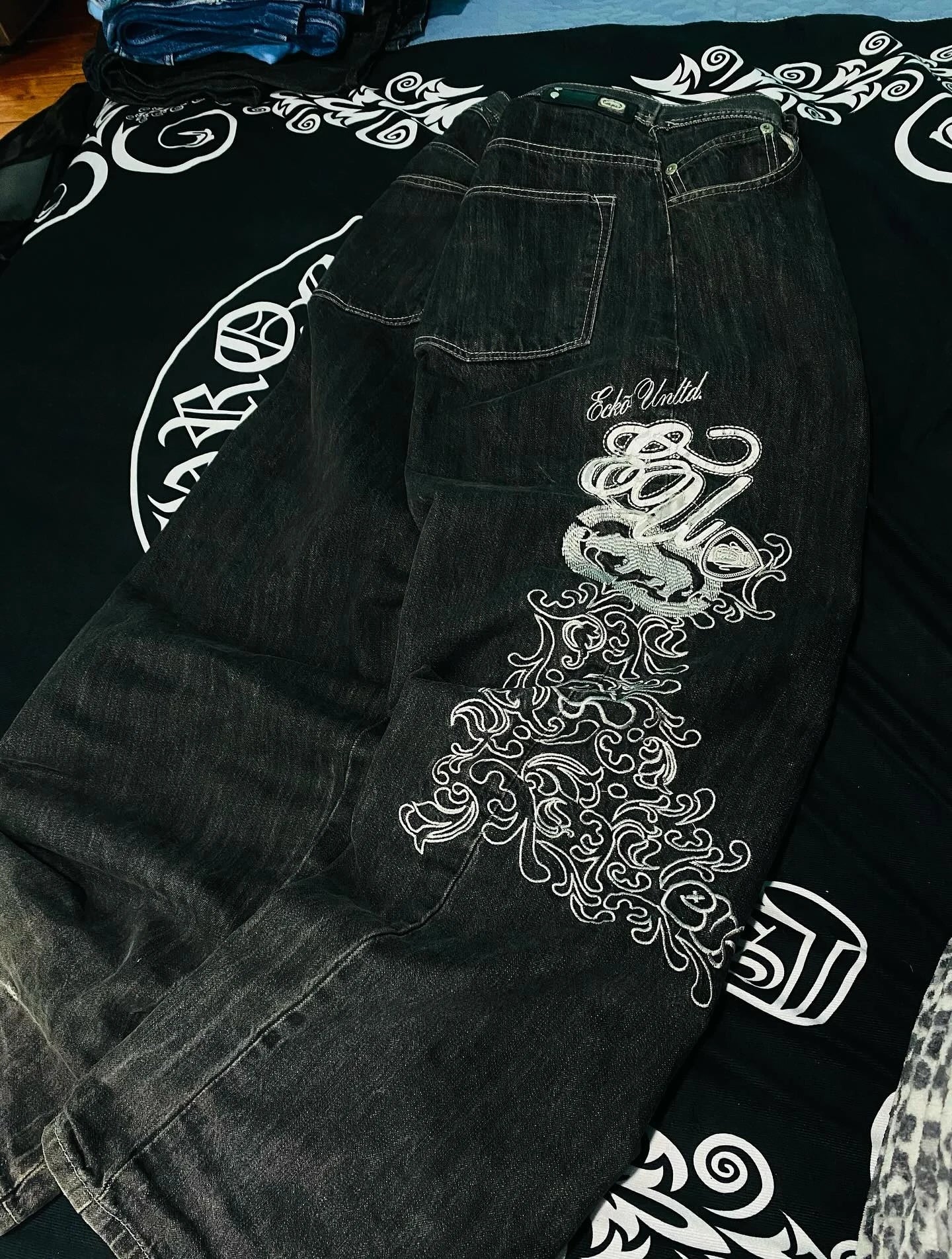 Y2K Baggy Cartoon Embroidery Jeans
