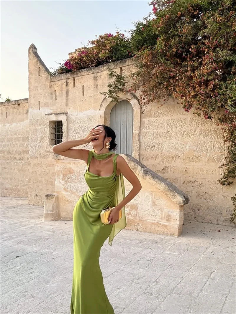 Elegant Backless Satin Maxi Dress – Sleeveless Halter Bodycon Party Gown