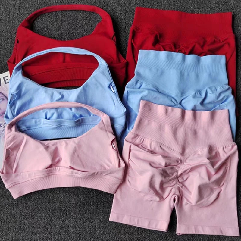 Women’s Seamless Yoga & Workout Set